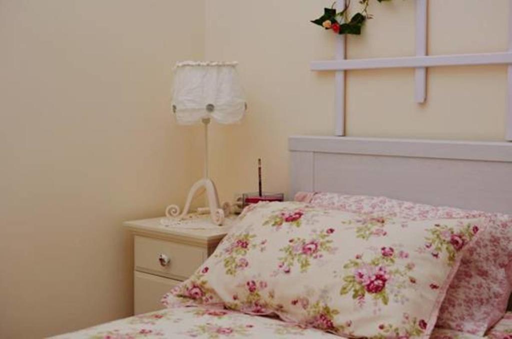 Romantic Apartment On Rynok Square With Air-Conditioning Lviv Phòng bức ảnh
