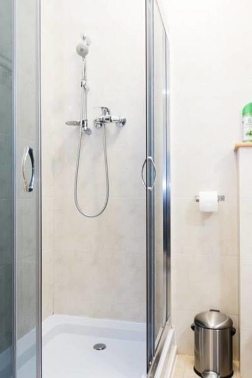 Romantic Apartment On Rynok Square With Air-Conditioning Lviv Phòng bức ảnh