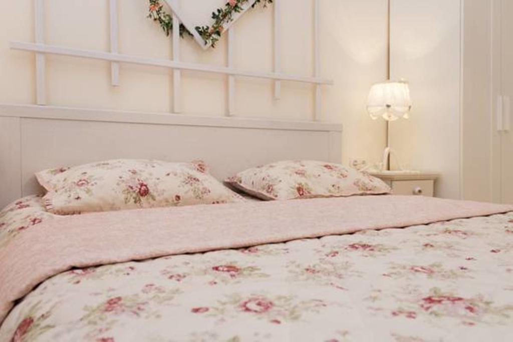 Romantic Apartment On Rynok Square With Air-Conditioning Lviv Phòng bức ảnh