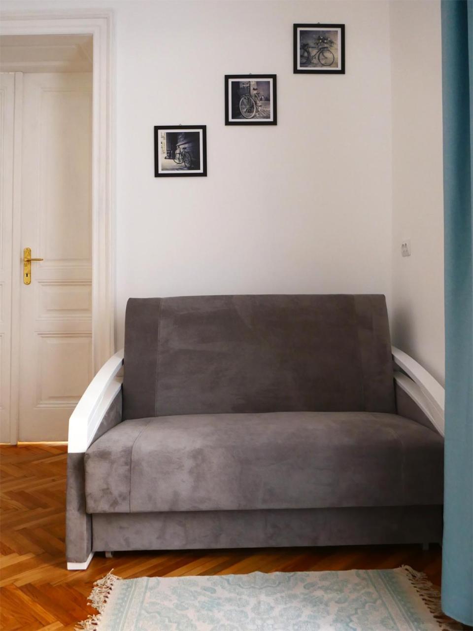 Romantic Apartment On Rynok Square With Air-Conditioning Lviv Ngoại thất bức ảnh